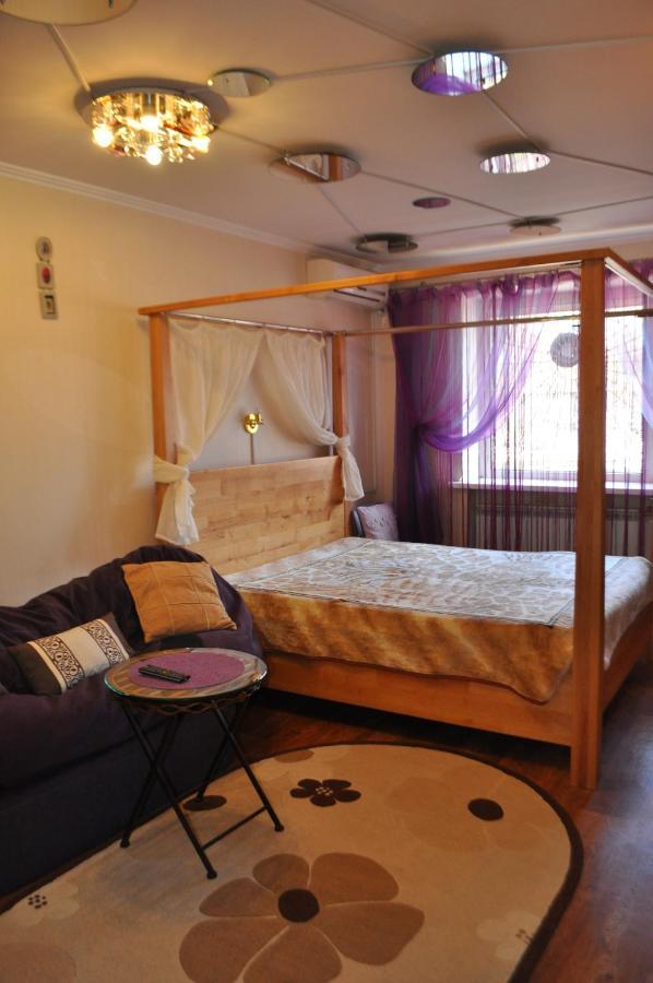 Cozy Apartments Near The Mcdonalds كريمنشوك المظهر الخارجي الصورة